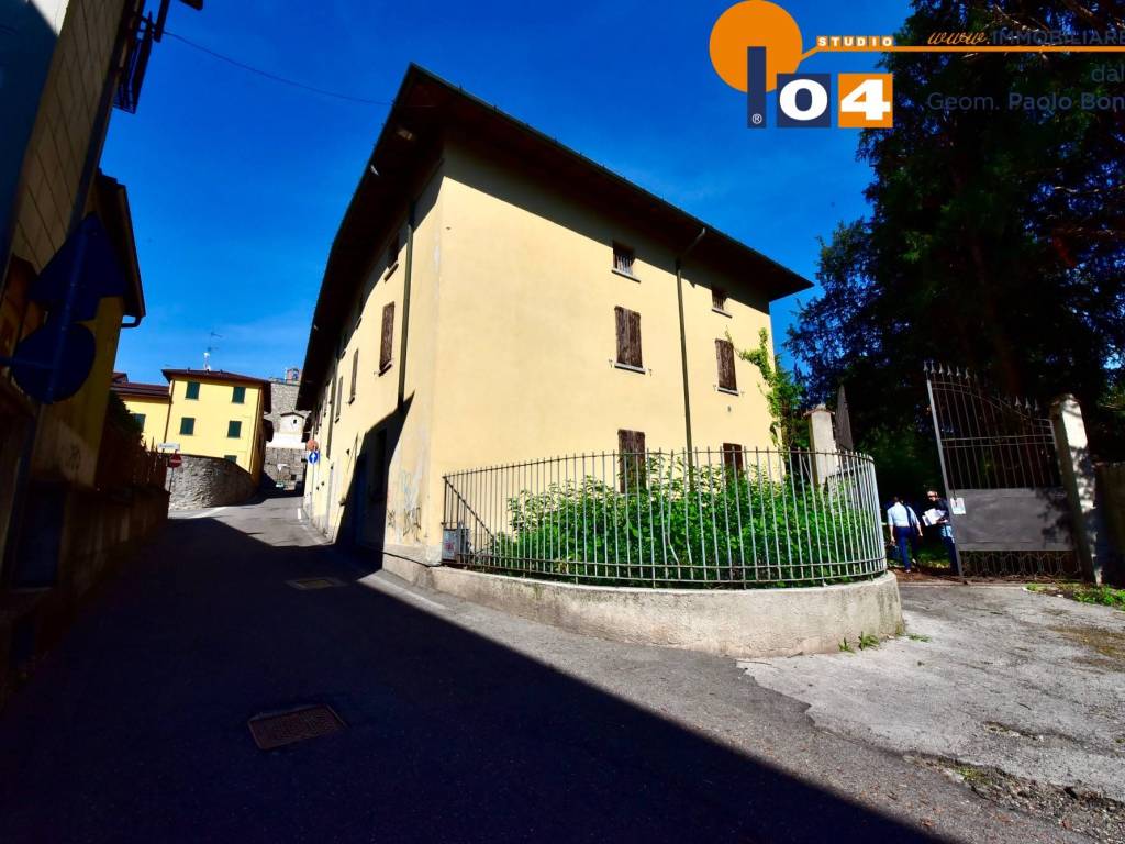 Villa a Alzate brianza in Via Francesco Anzani - Foto 5