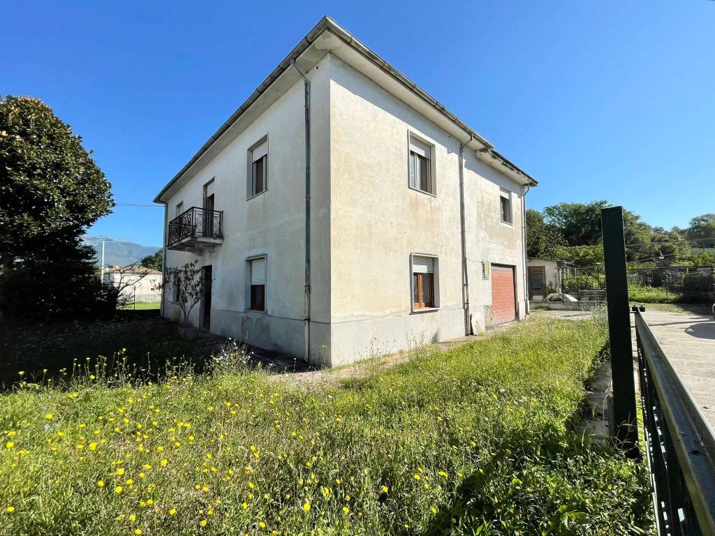 Casa indipendente a Isola del liri in Via Napoli - Foto 2