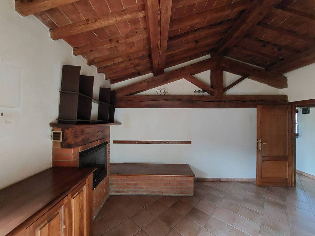 Appartamento a Bagno a ripoli in Via Roma, 46 - Foto 4