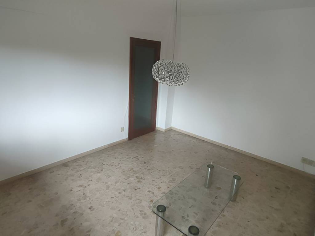 Appartamento a Pisa in Via Fratelli Rosselli, 4 - Foto 2