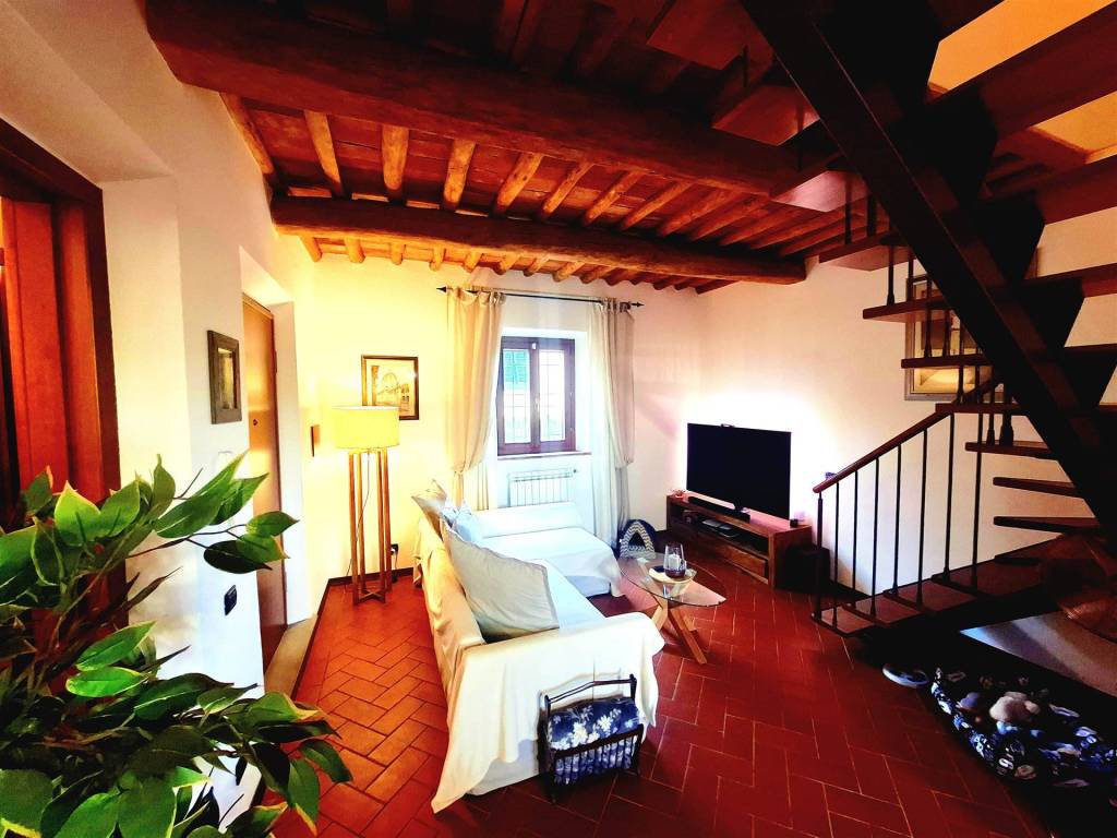 Casa indipendente a Carmignano in Via Santo Stefano - Foto 3