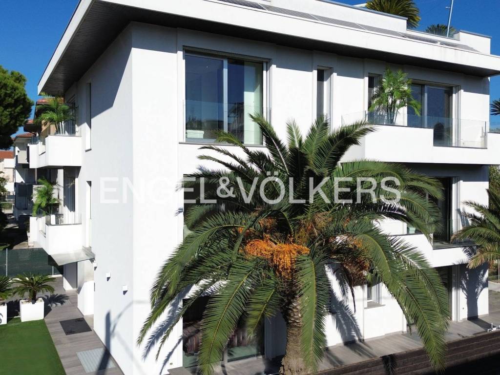 Villa a Rimini in Viale Fenice, 8 - Foto 4