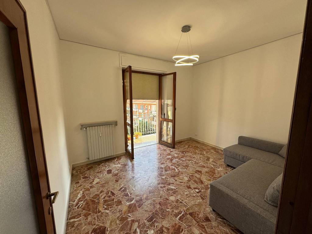 Appartamento a Alessandria in Via Luigi Testore - Foto 2