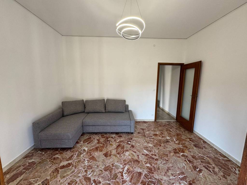 Appartamento a Alessandria in Via Luigi Testore - Foto 4