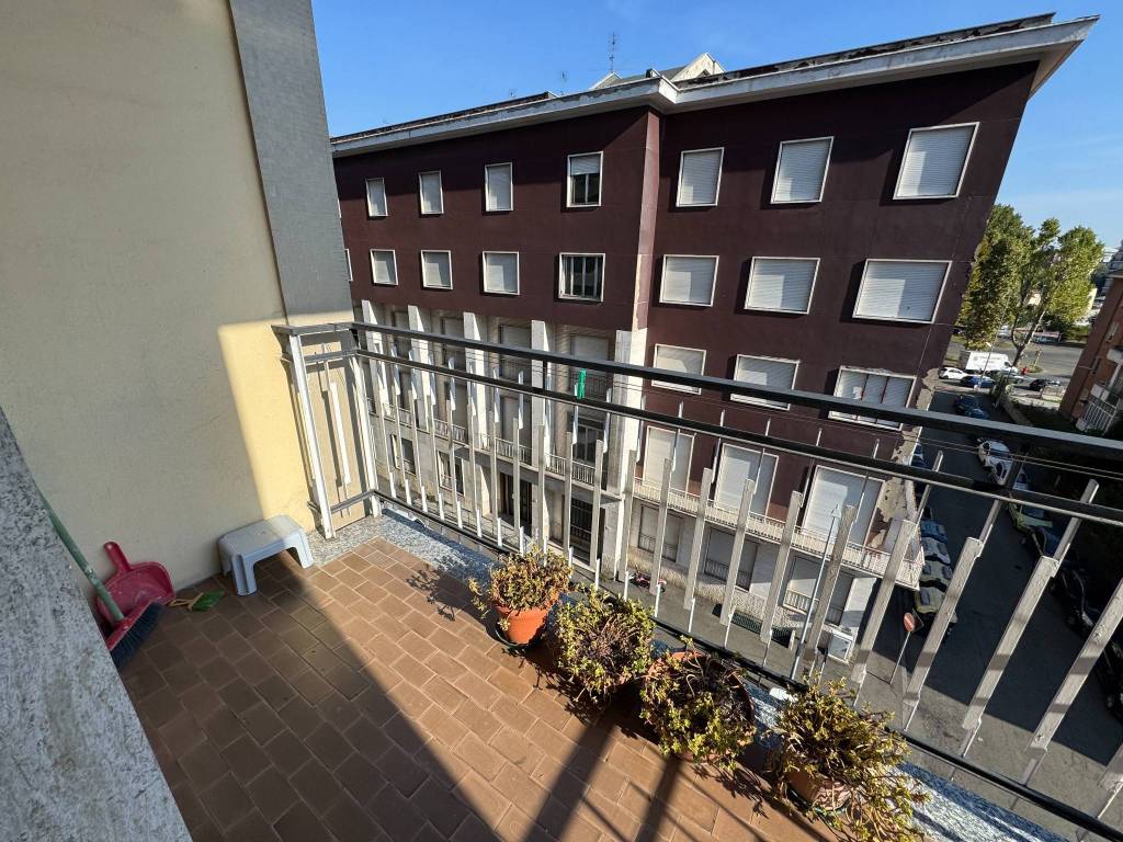 Appartamento a Alessandria in Via Luigi Testore - Foto 5