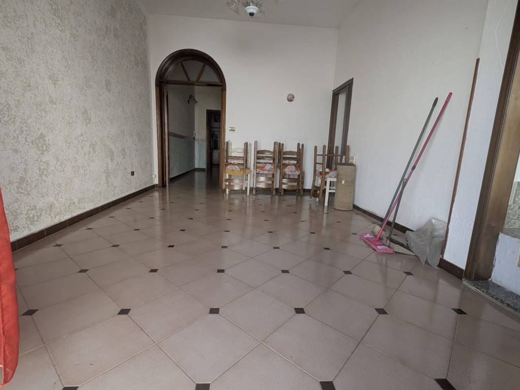 Casa indipendente a Racale in Via Indipendenza - Foto 3