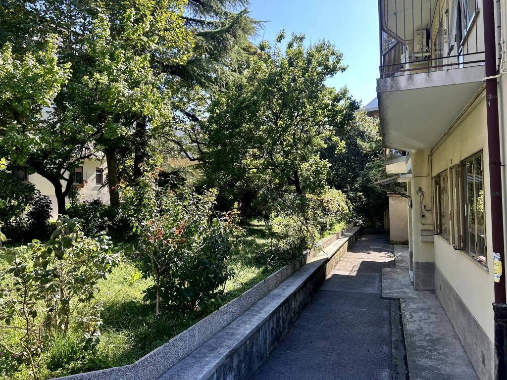 Appartamento a Trieste in Via Pola, 11 - Foto 3