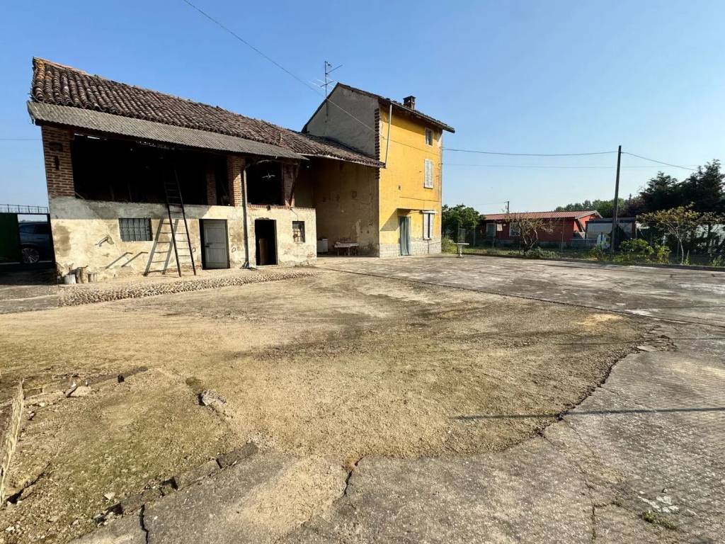 Villa a Tromello in Piazza Campegi No Number - Foto 3