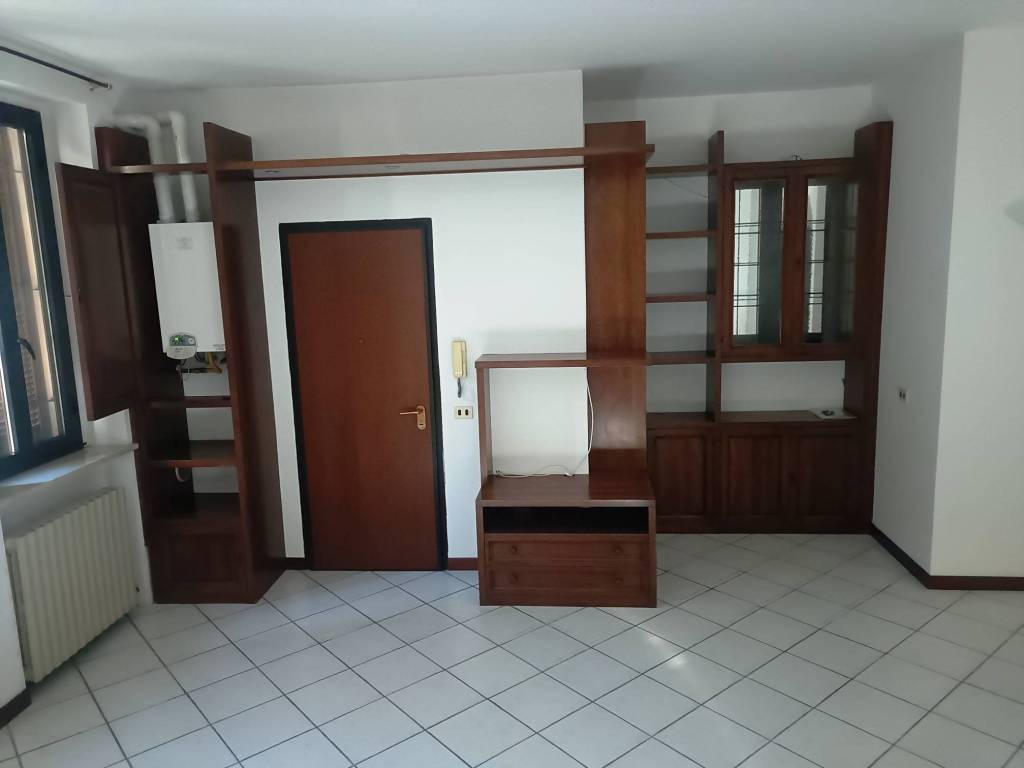 Appartamento a Parona in Piazza Nuova - Foto 4