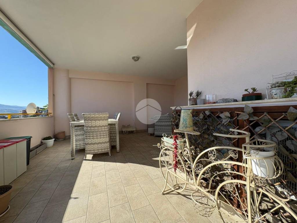 Appartamento a Montalto uffugo in Via B. Croce, 99 - Foto 5