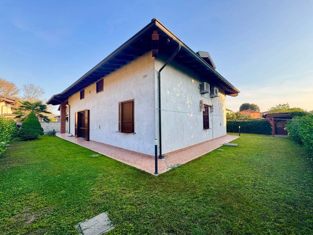 Villa a Gropello cairoli in Via Libertà - Foto 2