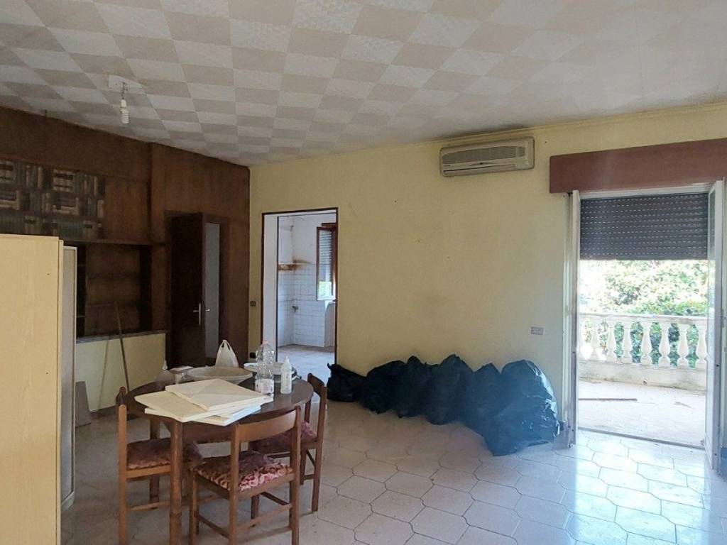 Appartamento a Aprilia in via Amatore Sciesa, 21 Campo di Carne - Foto 4