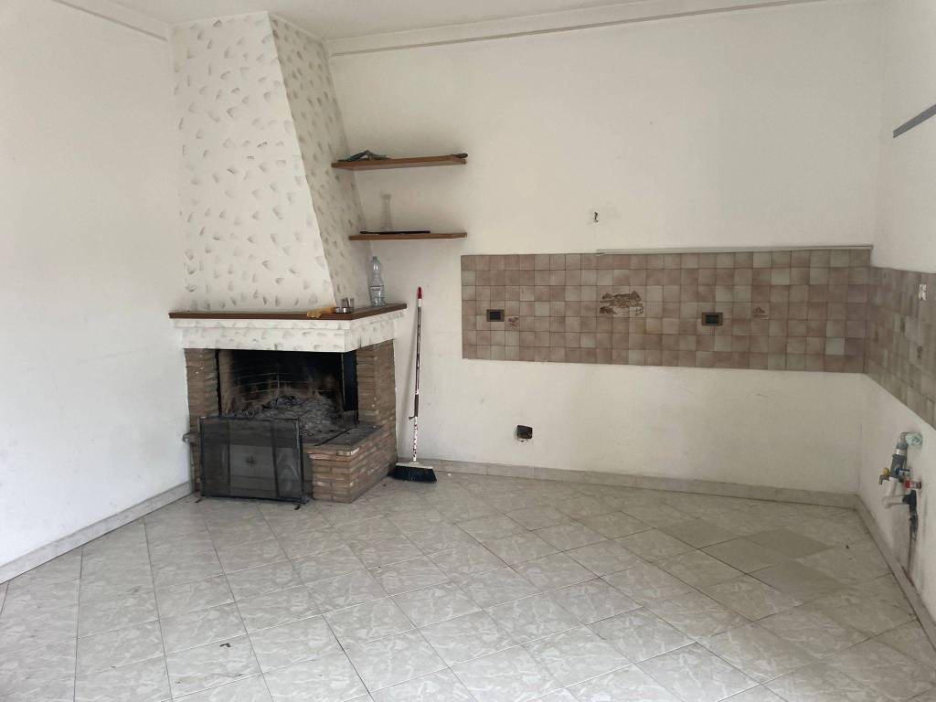 Appartamento a Tarquinia in Via Giampietri Leoni - Foto 3