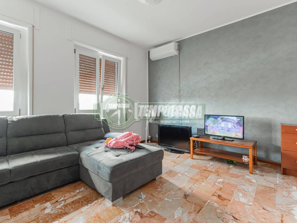 Appartamento a Comun nuovo in Via Papa Giovanni XXIII 7 - Foto 4