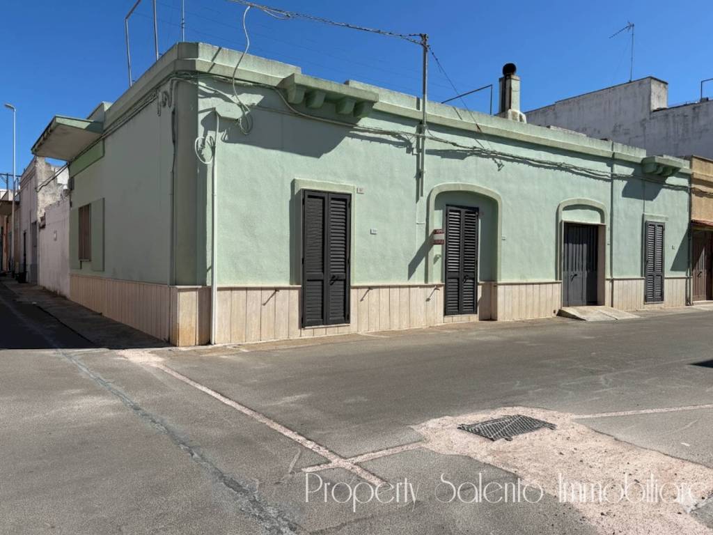 Villa a Ugento in Via Fiume, 37 - Foto 4