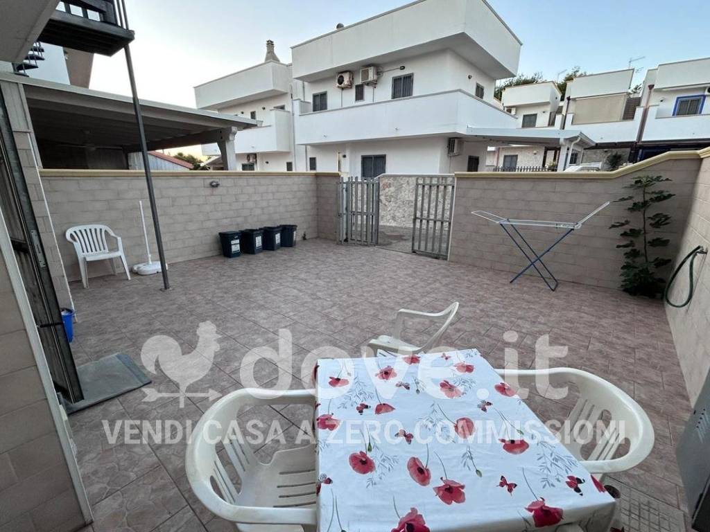 Villa a Manduria in Via delle Tuberose, 20 - Foto 2
