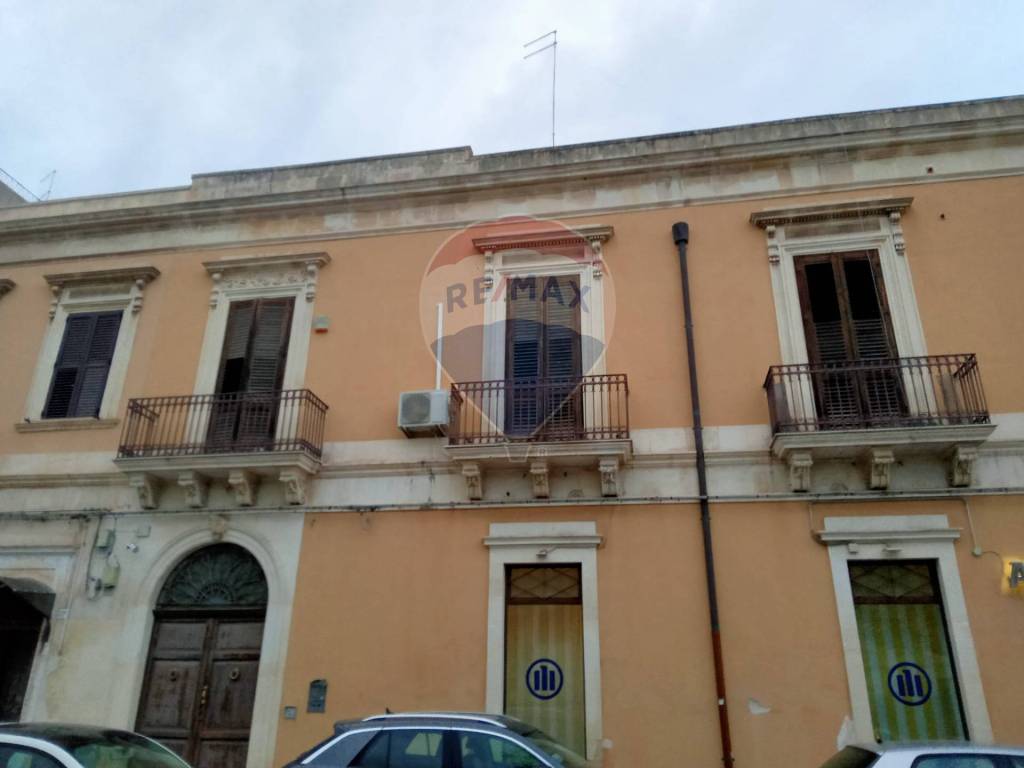 Immobile a Siracusa in Via Re Ierone I, 1 - Foto 2