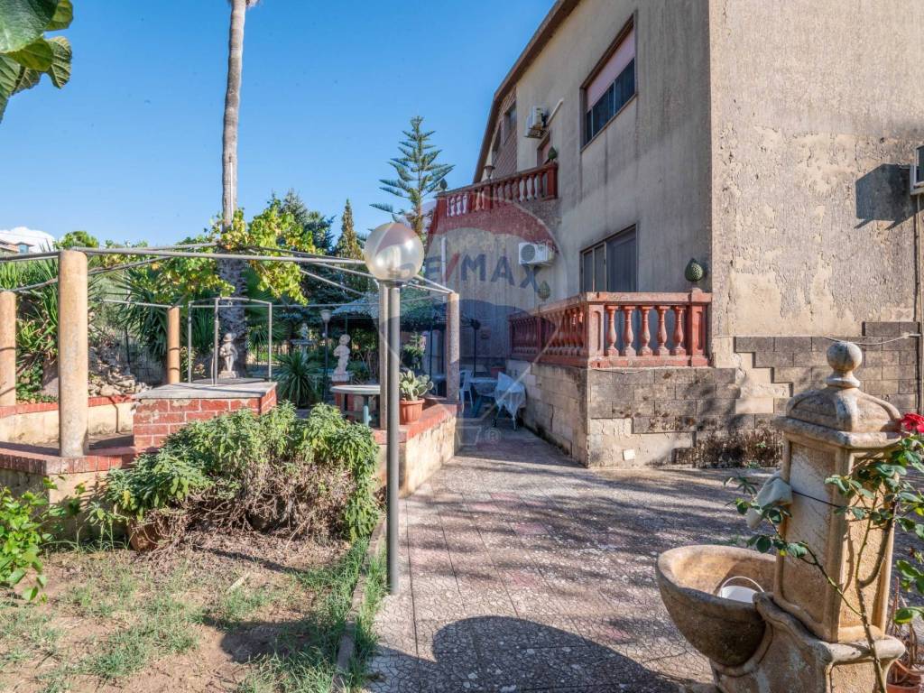 Villa a Caltagirone in Via Epicarmo, 9 - Foto 4