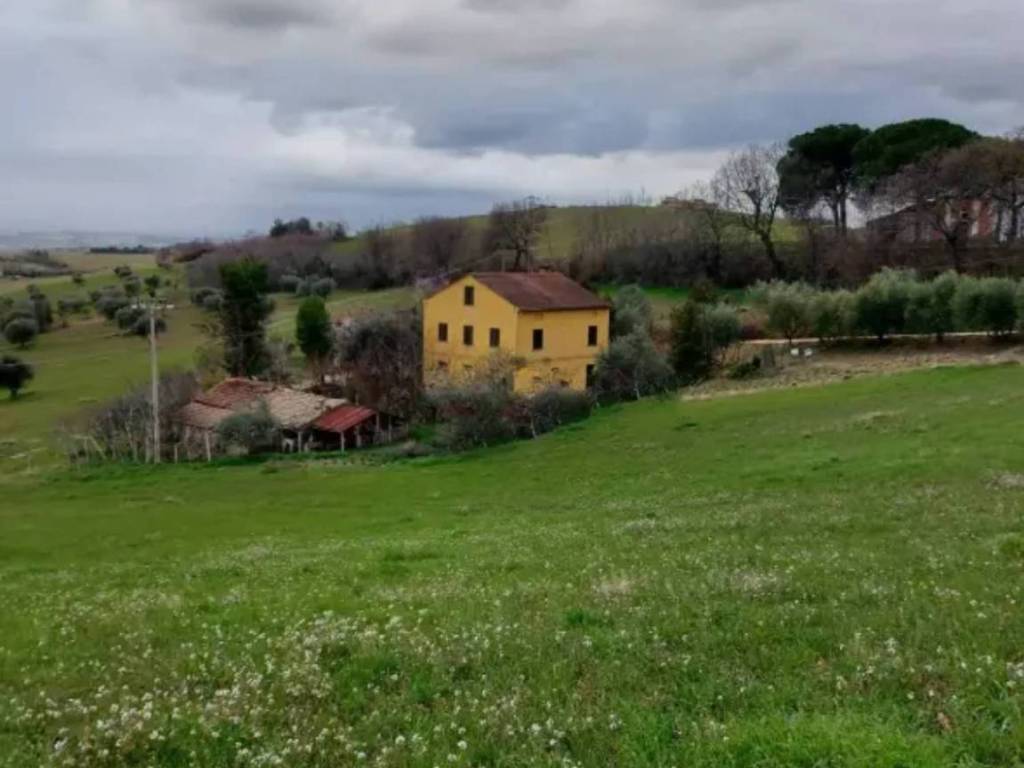 Casa indipendente a Macerata in Contrada Cervare - Foto 3