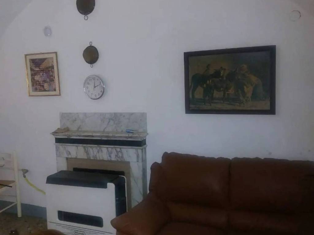 Casa indipendente a Tricarico in Via Novara - Foto 4