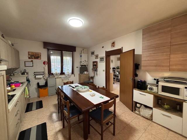 Villa a Stienta in Via San Genesio - Foto 5