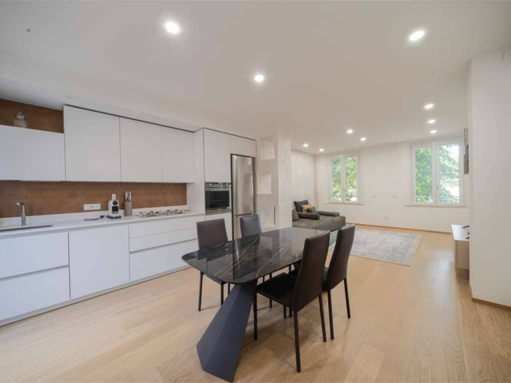 Villa a Carpi in Viale Carducci, 79 - Foto 3