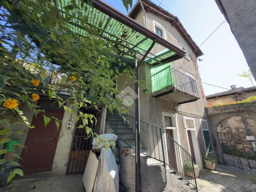 Casa indipendente a Bianzone in Via ai Monti, 1 - Foto 3