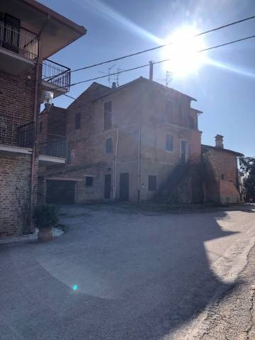 Appartamento a Castiglione del lago in Località Frattavecchia - Foto 4