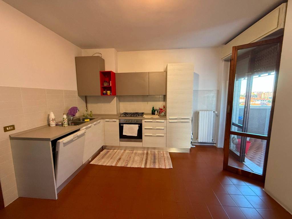 Appartamento a Bollate in Via degli Alpini - Foto 4