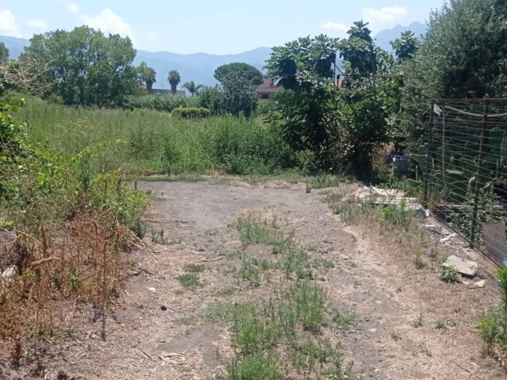 Terreno a Pompei in Via Moregine - Foto 3