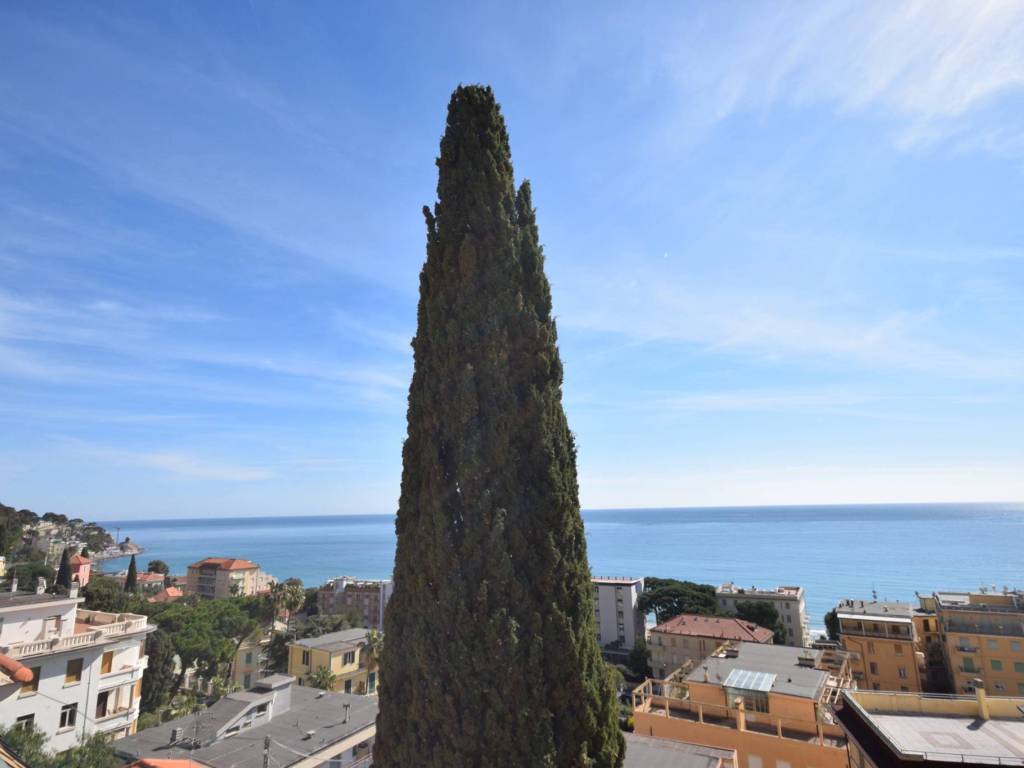 Appartamento a Alassio in Via Giacomo Leopardi, 1 - Foto 4