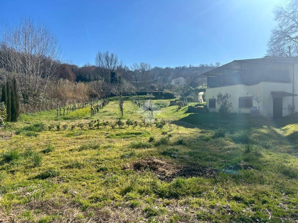 Terreno a Poggio mirteto in VIA FONTE CUPIDO - Foto 5