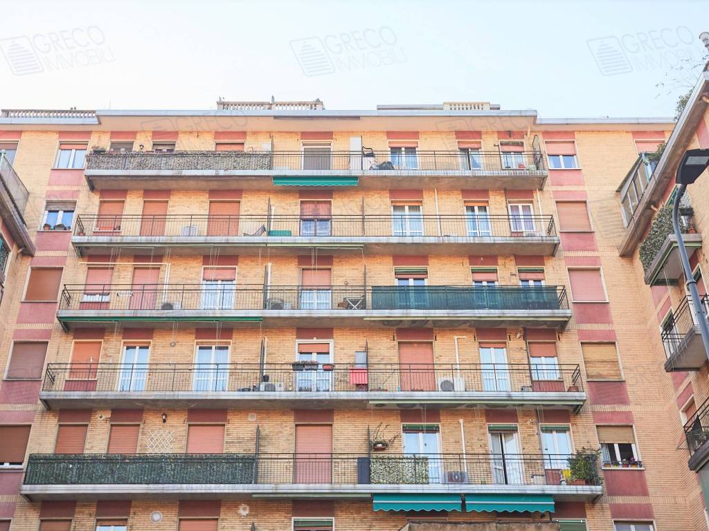 Appartamento a Milano in Via Flumendosa, 10 - Foto 1