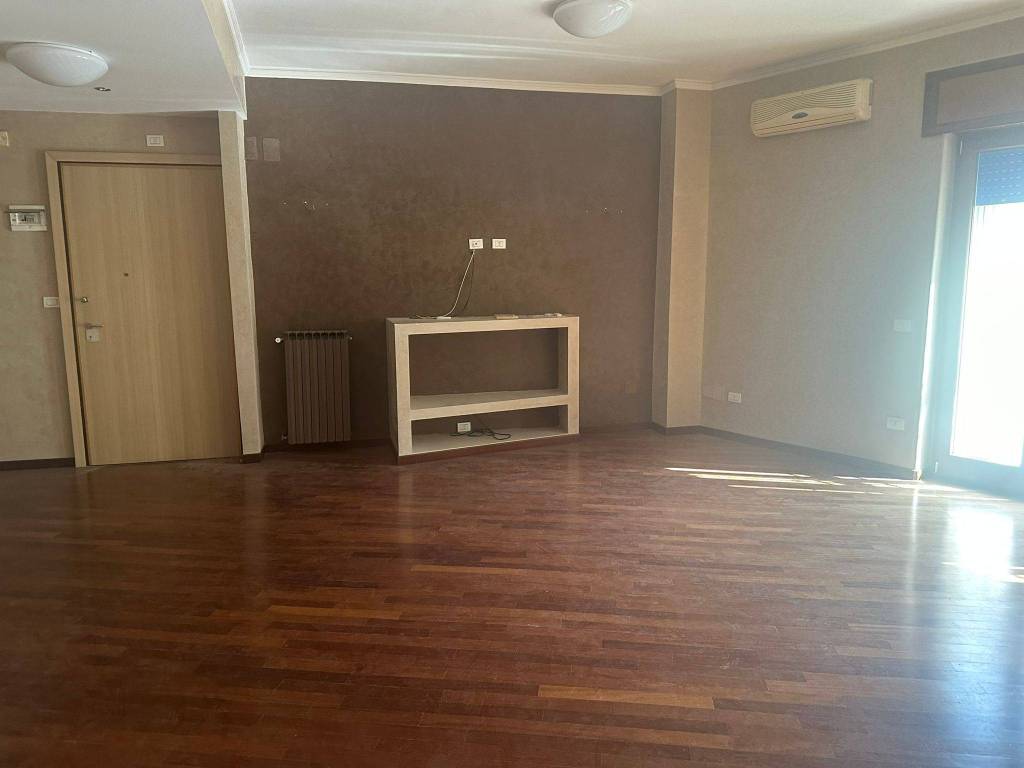 Appartamento a Foggia in Via Matteo Luigi Guerrieri, 2 - Foto 5