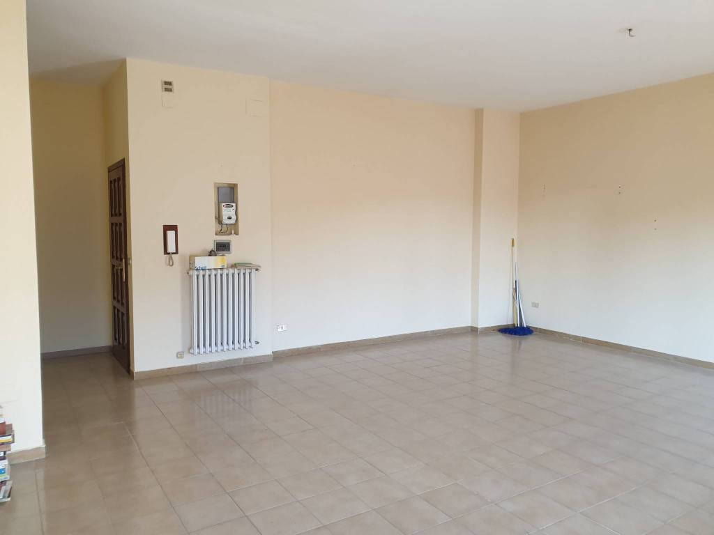 Appartamento a San giovanni rotondo in Via Giovanni Bovio, 54 - Foto 2