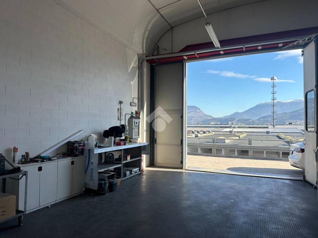 Immobile a Rovereto in VIA CAPRONI, 1 - Foto 4