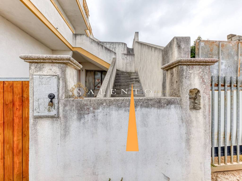 Appartamento a Castrignano del capo in Via Taranto, 19 - Foto 2