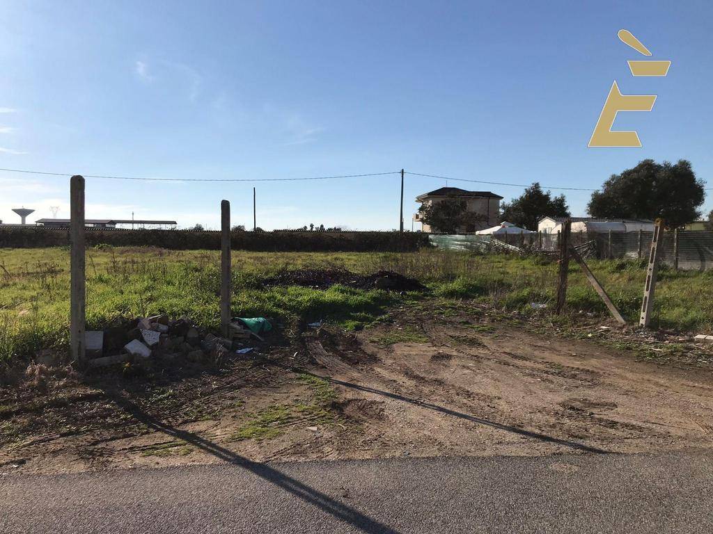 Terreno a Aprilia in via portatore - Foto 3
