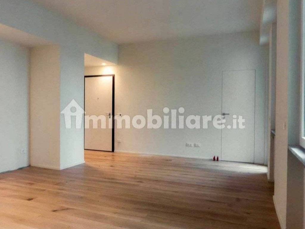Appartamento a Pavia in Via San Pietro in Verzolo, 51 - Foto 2