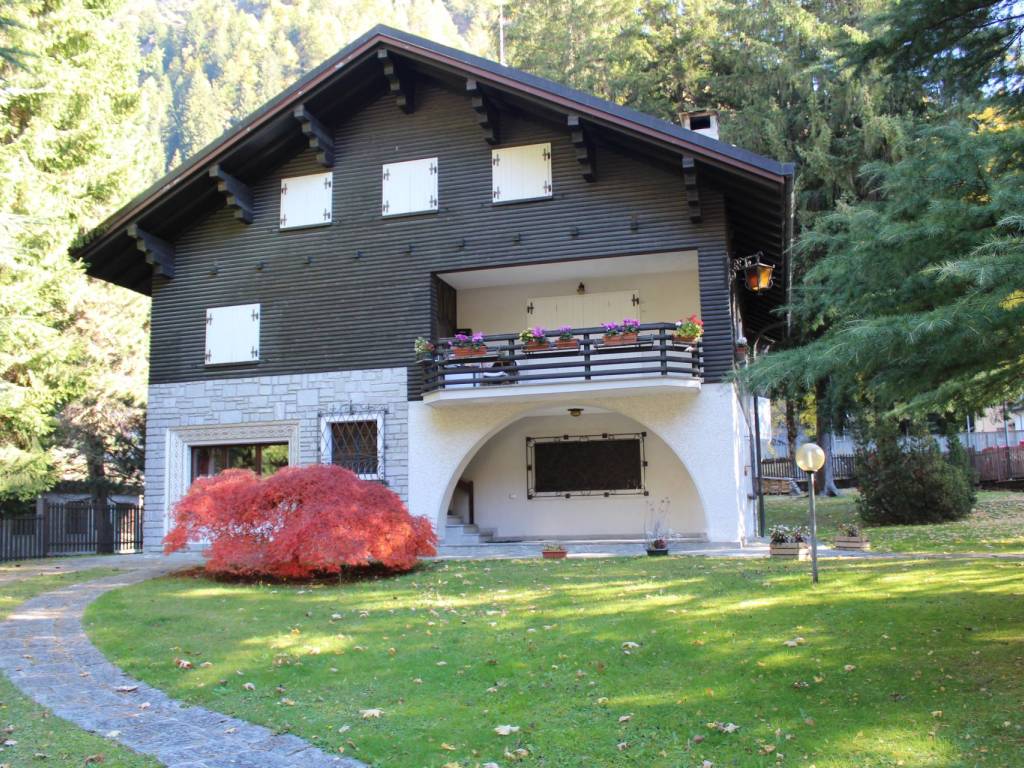 Villa a Campodolcino in Via Acero, 1 - Foto 4