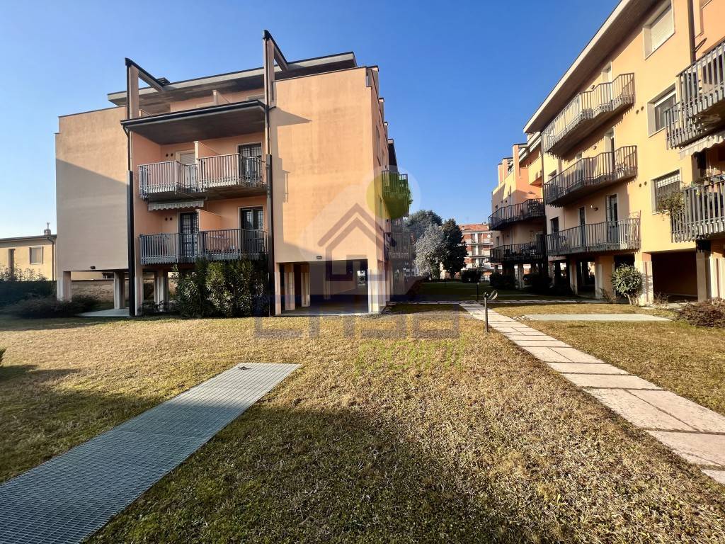 Appartamento a Sant'angelo lodigiano in Via Papa Giovanni II n. 3, Sant'Angelo Lodigiano (Lo) - Foto 3