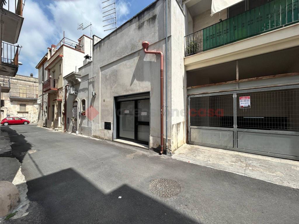 Box / garage a Grottaglie in Via Rudia, 13 - Foto 3