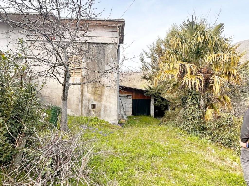 Villa a Rieti in Via Cerreto - Foto 3