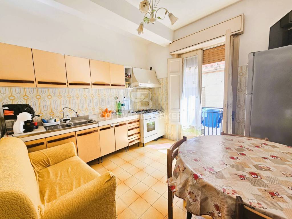 Appartamento a Rosolini in via Derna angolo via Giuga, 17 - Foto 2