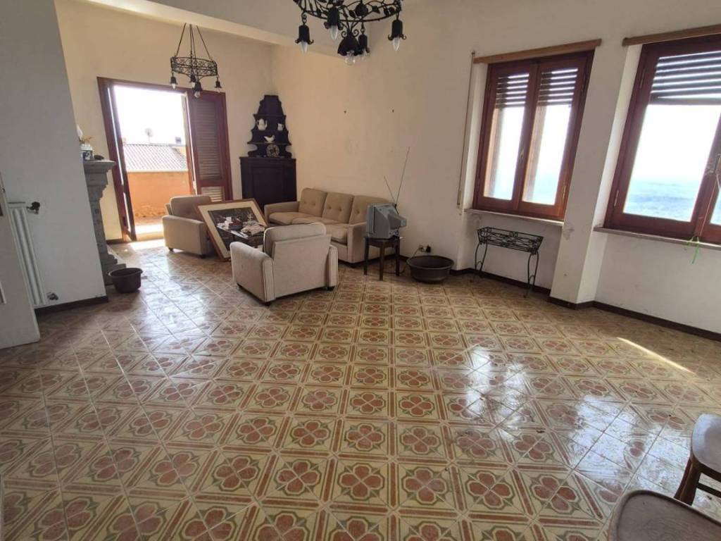 Villetta a schiera a Fara in sabina in via dei villini - Foto 4