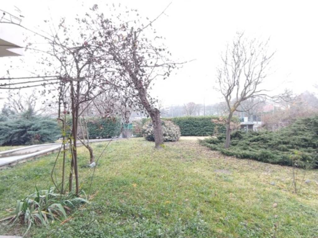 Appartamento a Asti in Via Monsignor Giuseppe Marello, 35 - Foto 3
