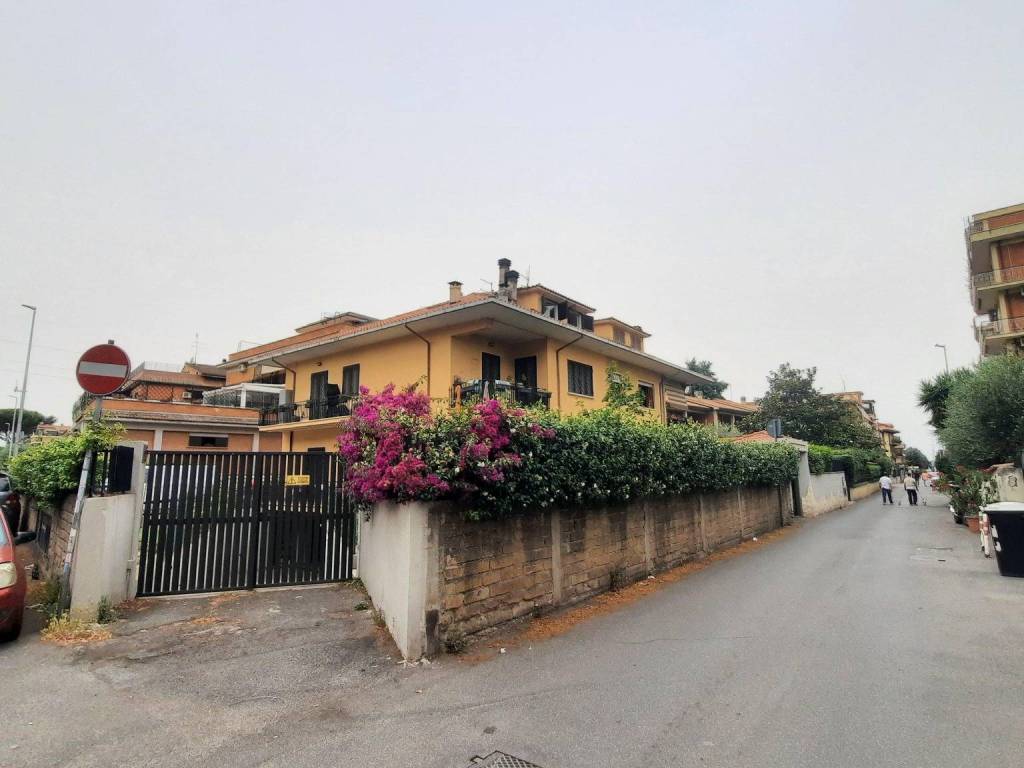 Appartamento a Roma in Via Publio Elio, 15 - Foto 3