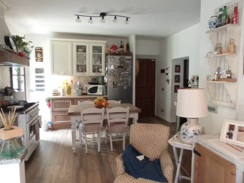 Appartamento a Portoferraio in Via Valle di Lazzaro - Foto 3