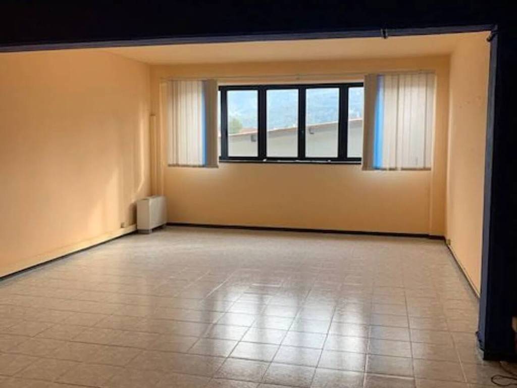 Immobile a Arezzo in Via Anconetana, 100 - Foto 4