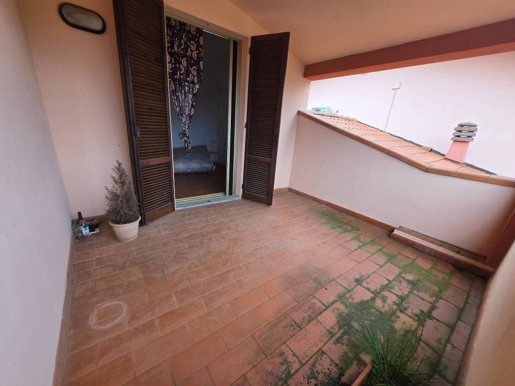 Appartamento a Lastra a signa in Via Bracciatica - Foto 3